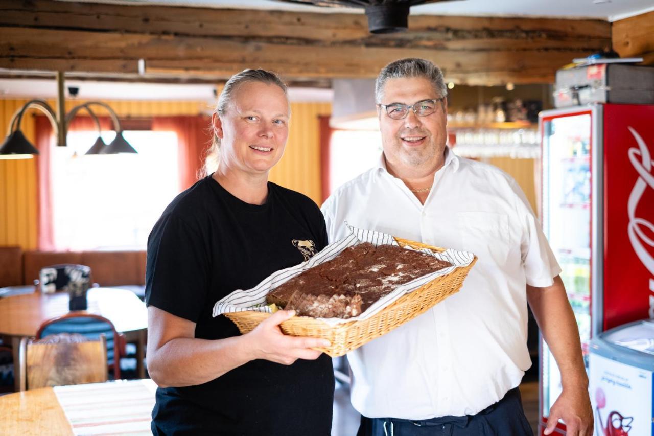 Bed & Breakfast Restaurang Sybarit Houtskar Εξωτερικό φωτογραφία