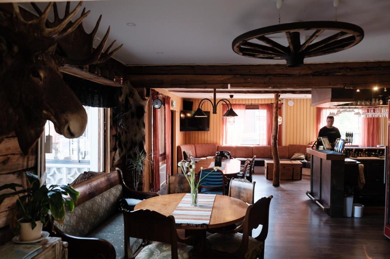 Bed & Breakfast Restaurang Sybarit Houtskar Εξωτερικό φωτογραφία